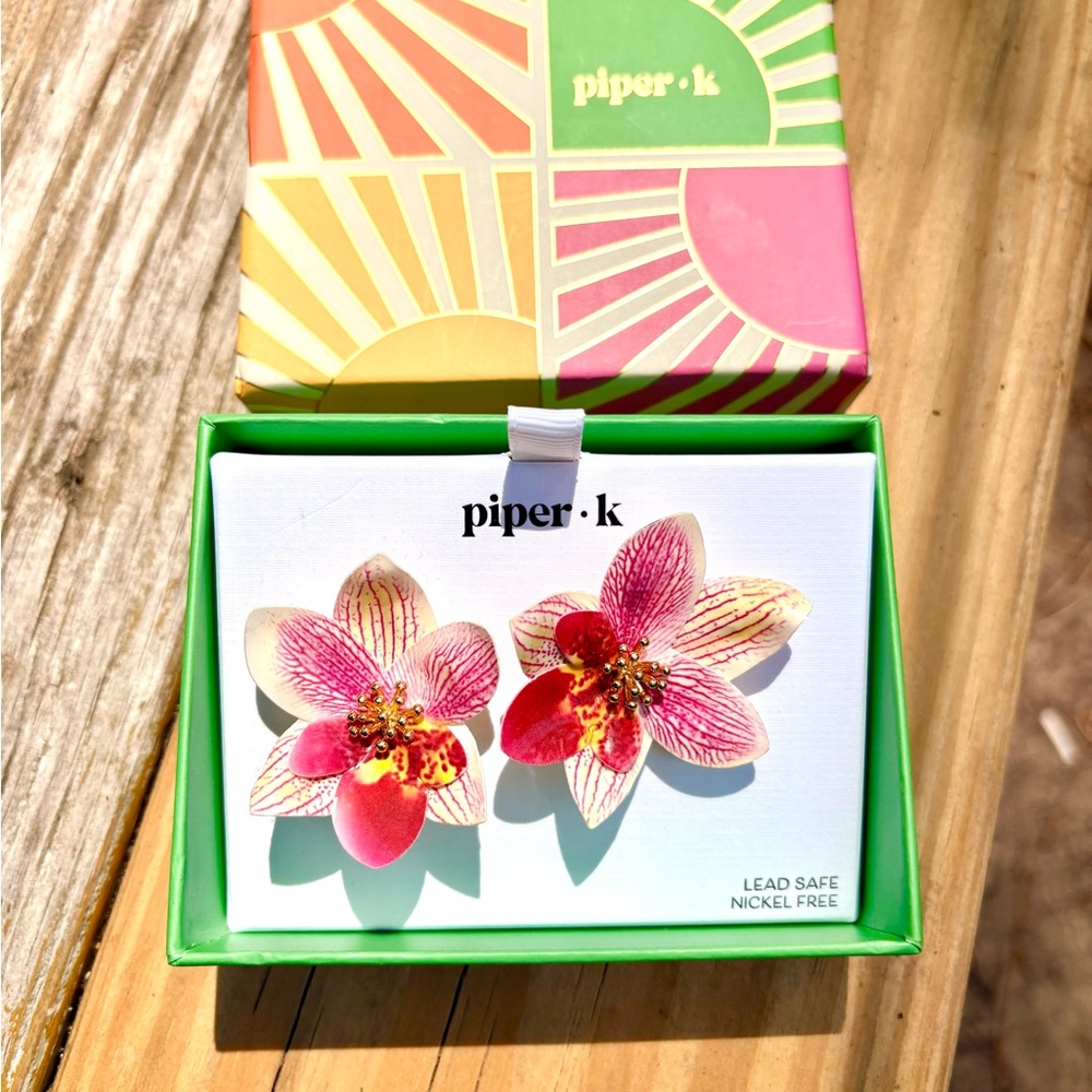 Piper K Pink Floral Beach Ready Hibiscus Earrings